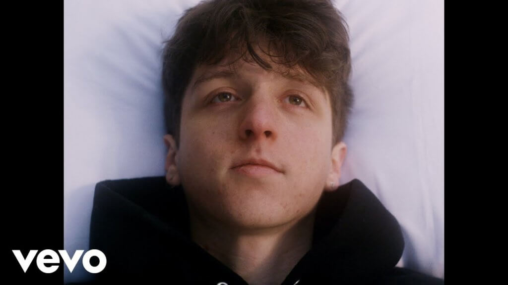 Death Bed (coffee for your head)/Powfu 歌詞和訳と意味