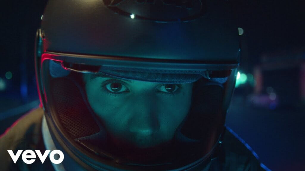 Hold On/Justin Bieber 歌詞和訳と意味