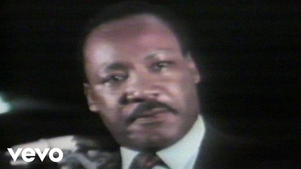 Man in the Mirror/Michael Jackson 歌詞和訳と意味