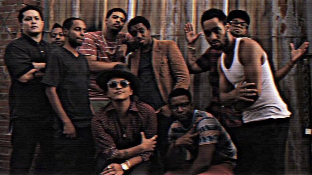 Locked Out of Heaven/Bruno Mars 歌詞和訳と意味