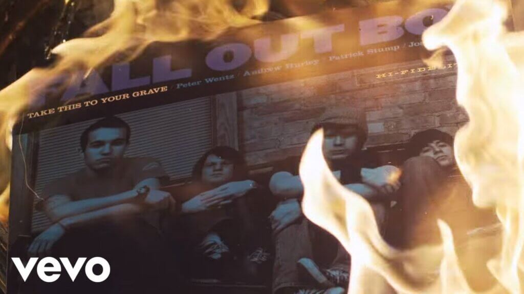 My Songs Know What You Did in the Dark (Light ’Em Up)/Fall Out Boy 歌詞和訳と意味