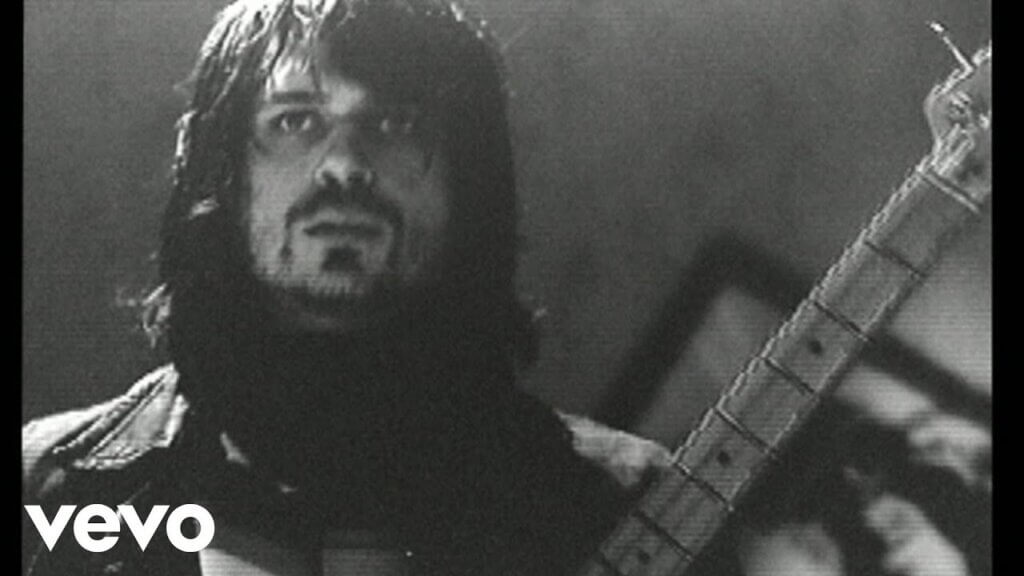 Club Foot/Kasabian 歌詞和訳と意味