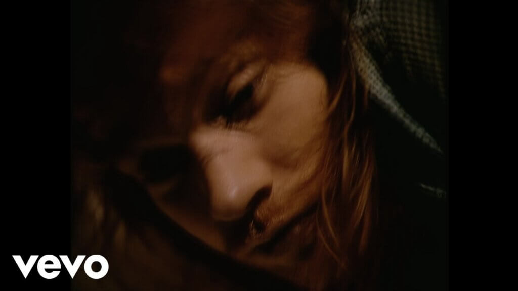 Estranged/Guns N’ Roses 歌詞和訳と意味