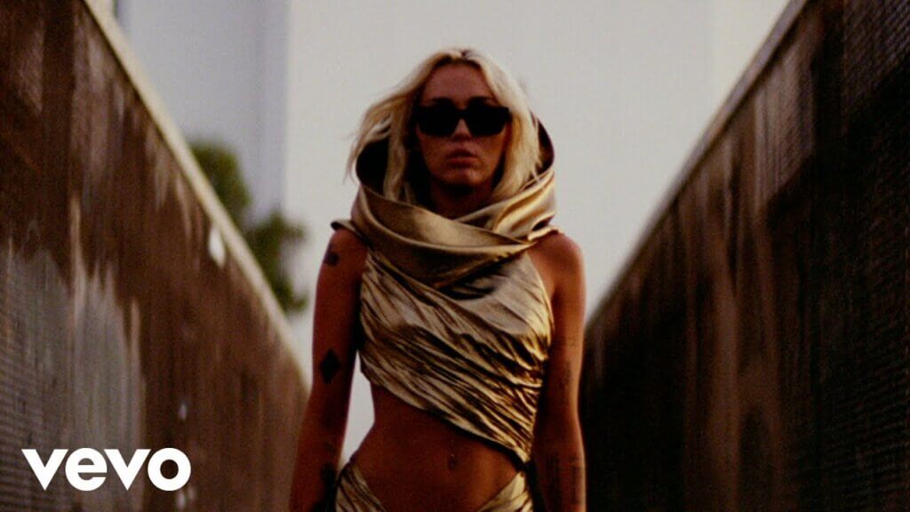 Flowers/Miley Cyrus 歌詞和訳と意味