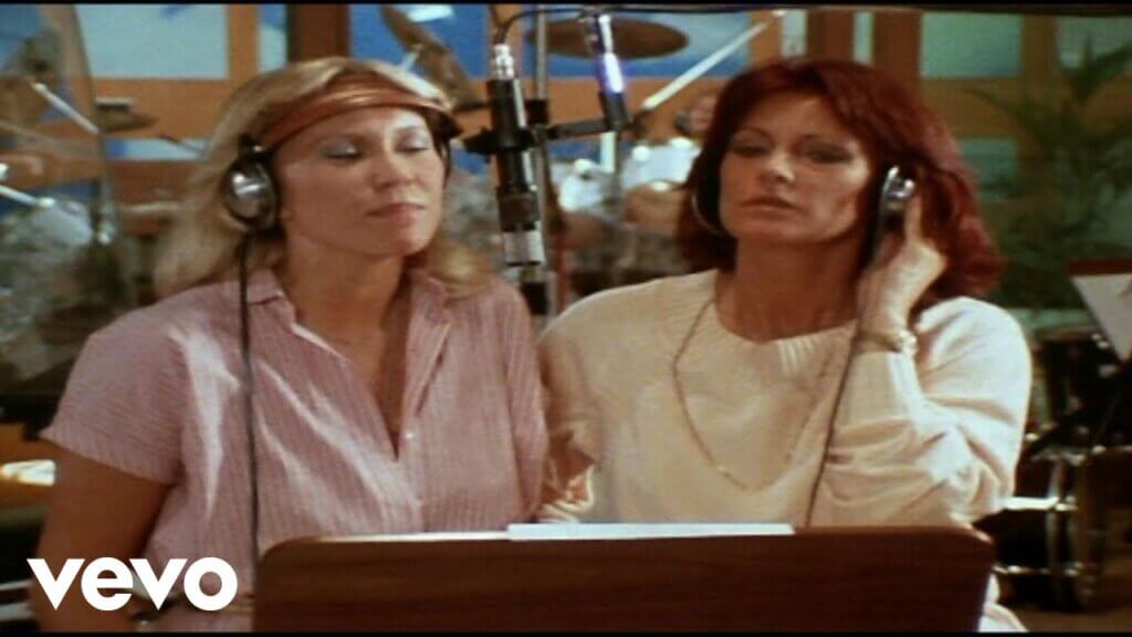 Gimme! Gimme! Gimme! (A Man After Midnight)/ABBA 歌詞和訳と意味