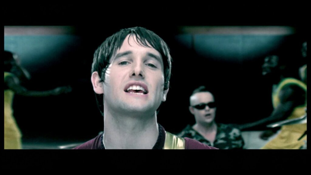 Burn Baby Burn/Ash 歌詞和訳と意味